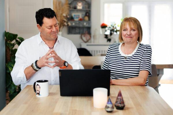 Online Worldwide Group Meditation & Healing